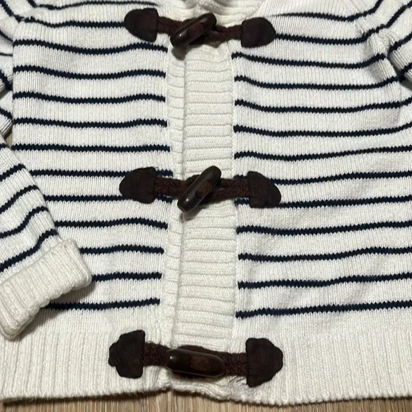 Janie and Jack toggle sweater - Picture 3 of 3